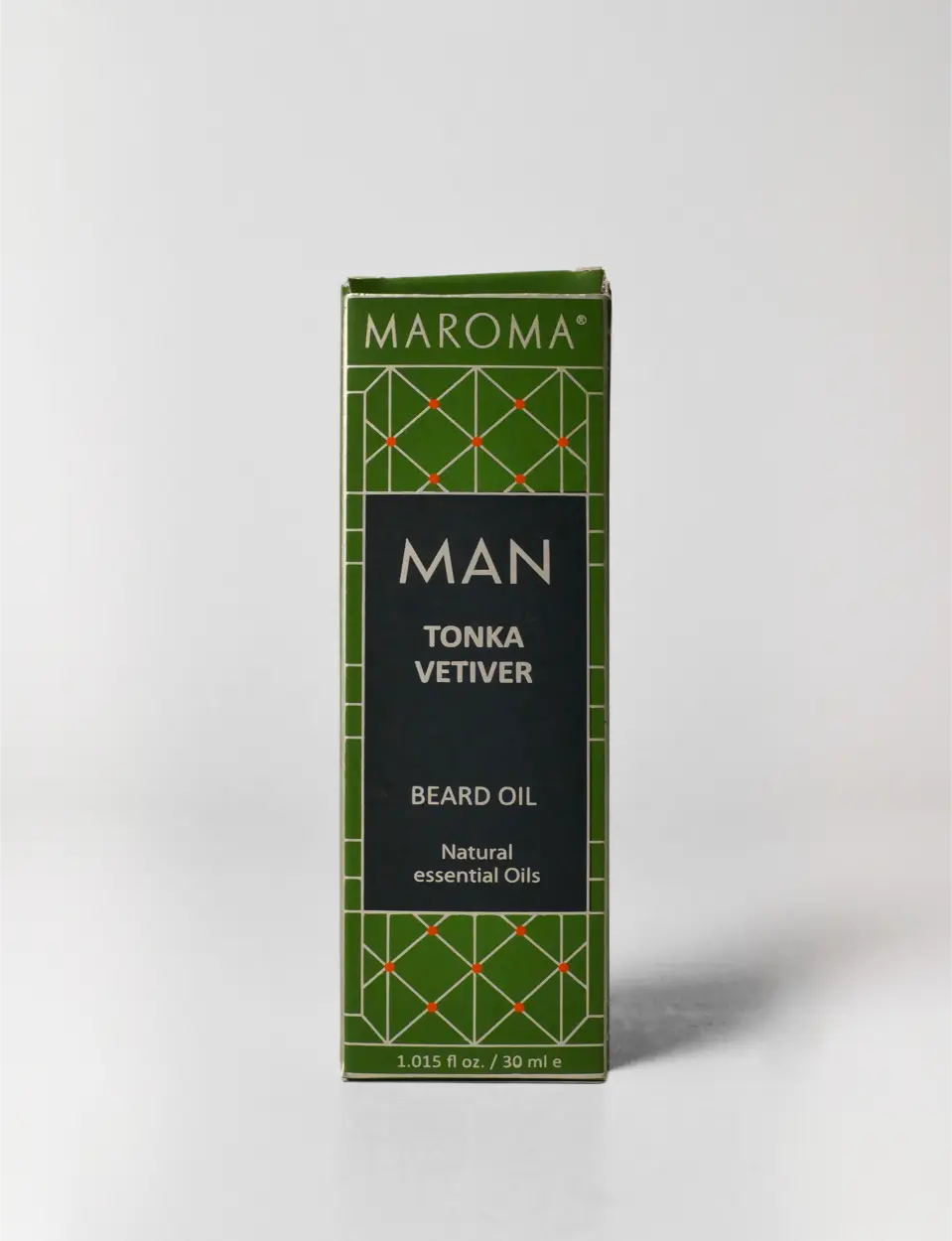 Tonka Vetiver Men’s Beard Oil view 3