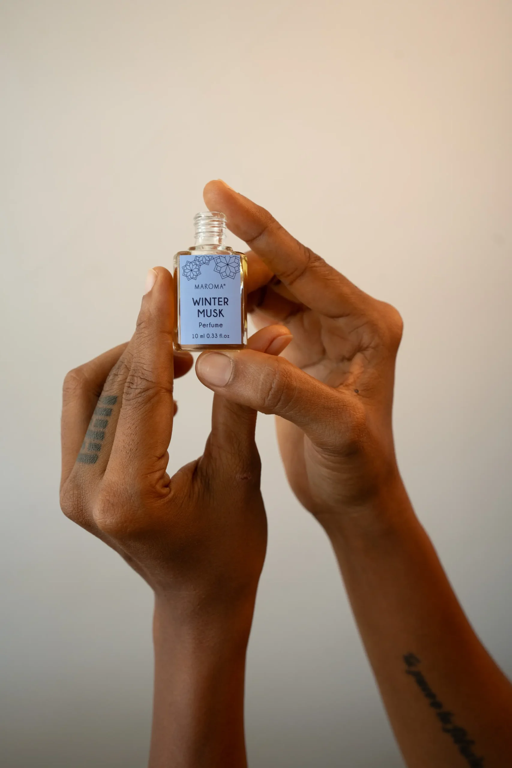 Winter Musk Roll On/Perfume Oil view 10