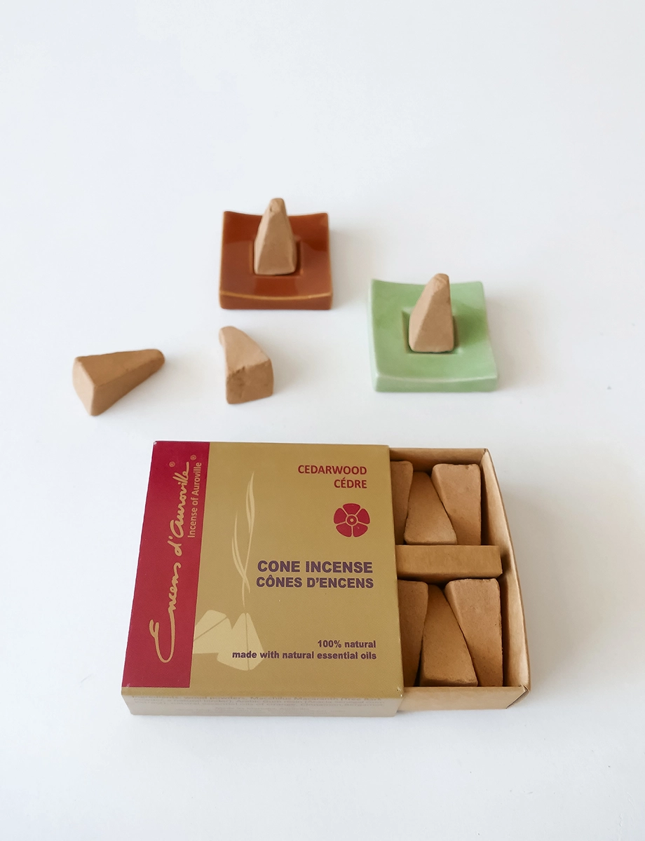 Cedarwood Cone Incense view 2