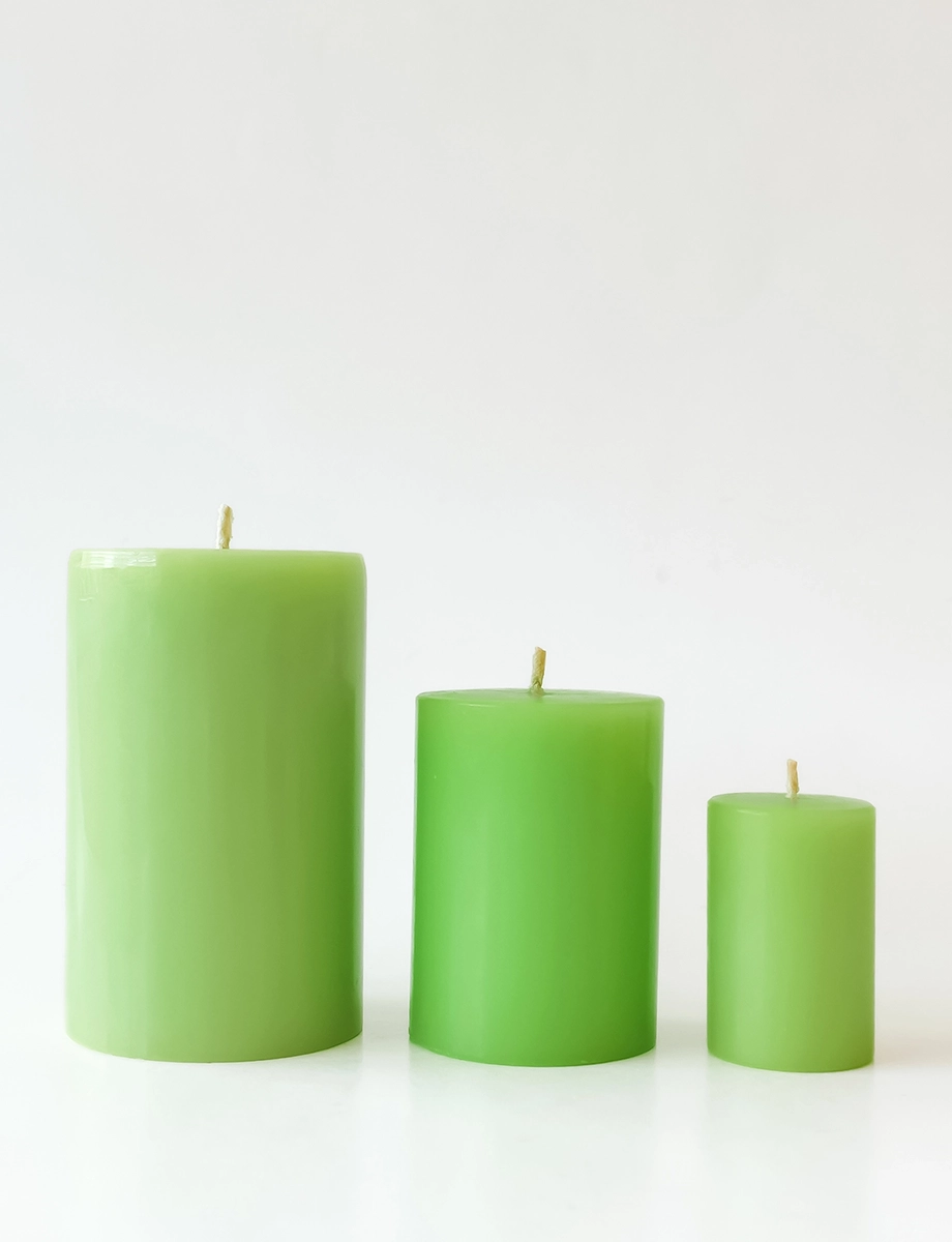 Lemongrass Pillar Candle view 2
