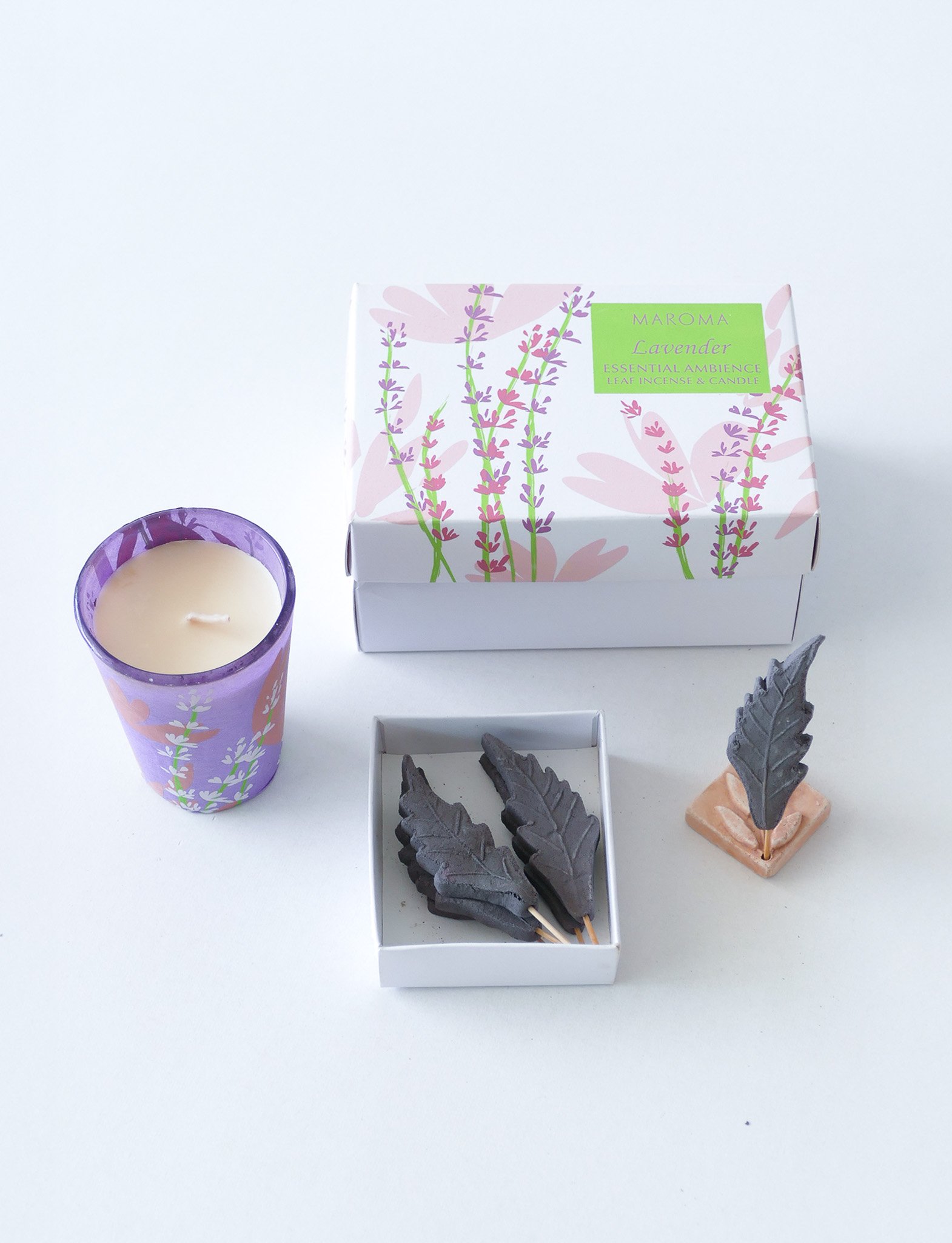 Lavender Essential Gift Set view 2