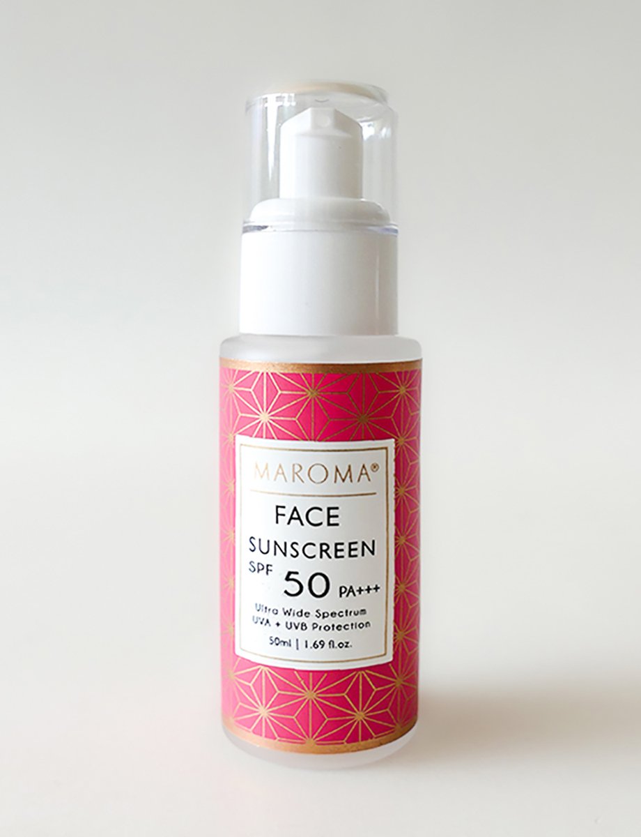 Ultra Wide Spectrum Face Sunscreen SPF 50 PA+++ view 2