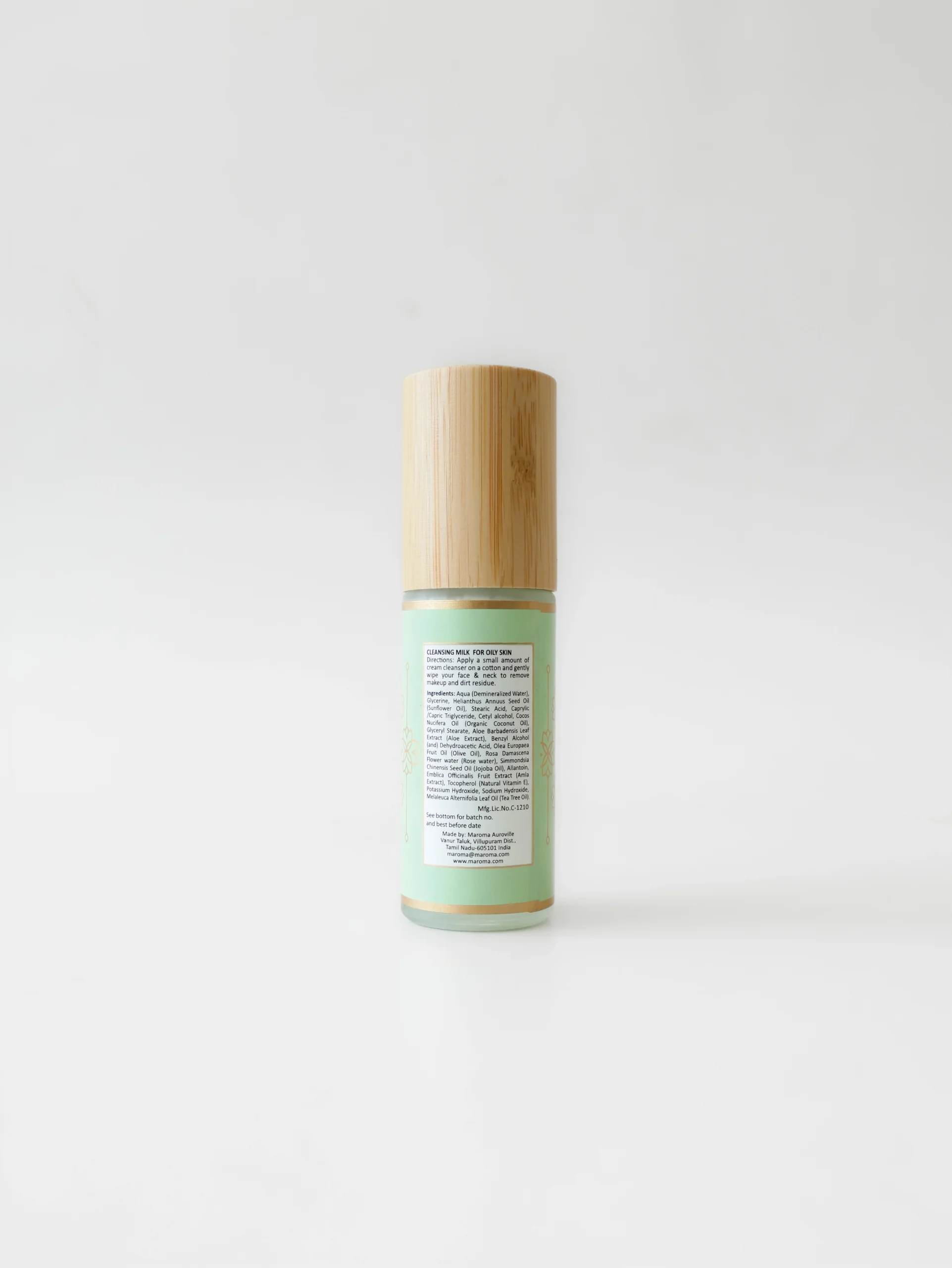 CLEANSING MILK – With Aloe Vera, Amla & Tea Tree  Extracts view 4