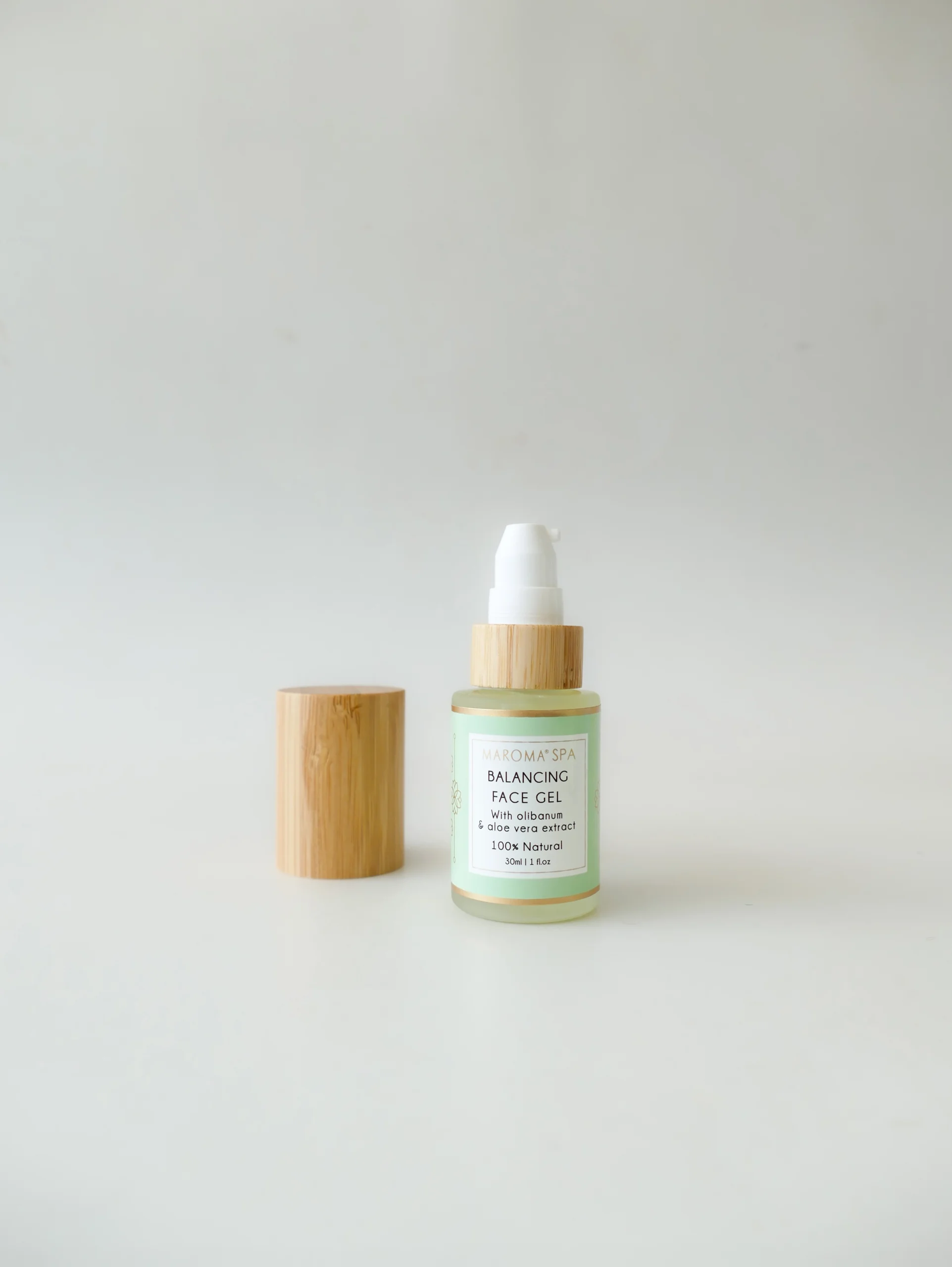Face Gel with Olibanum & Aloe Vera Extract view 3