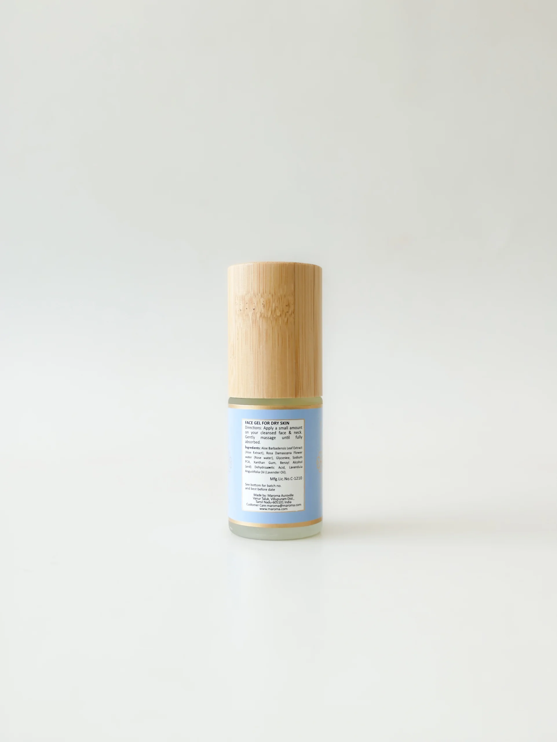 Face Gel with Lavender & Aloe Vera Extract view 4